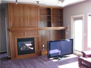 Photo 8: 46 EAGLEVIEW Heights in RED DEER: Cochrane Residential Attached for sale : MLS®# C3442597
