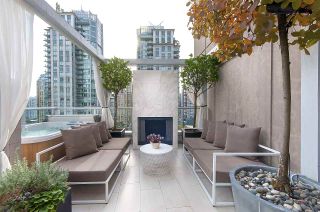 Photo 1: 1207 822 SEYMOUR Street in Vancouver: Downtown VW Condo for sale in "L'aria" (Vancouver West)  : MLS®# R2215958