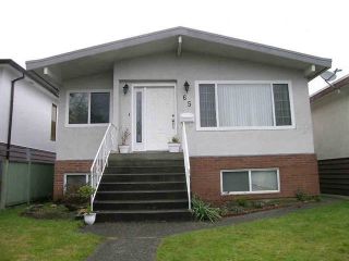 Photo 2: 65 E 49TH Avenue in Vancouver: Main House for sale (Vancouver East)  : MLS®# R2745668