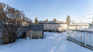 Photo 32: 215 Tache Avenue NW in Calgary: Thorncliffe Detached for sale : MLS®# A2021905