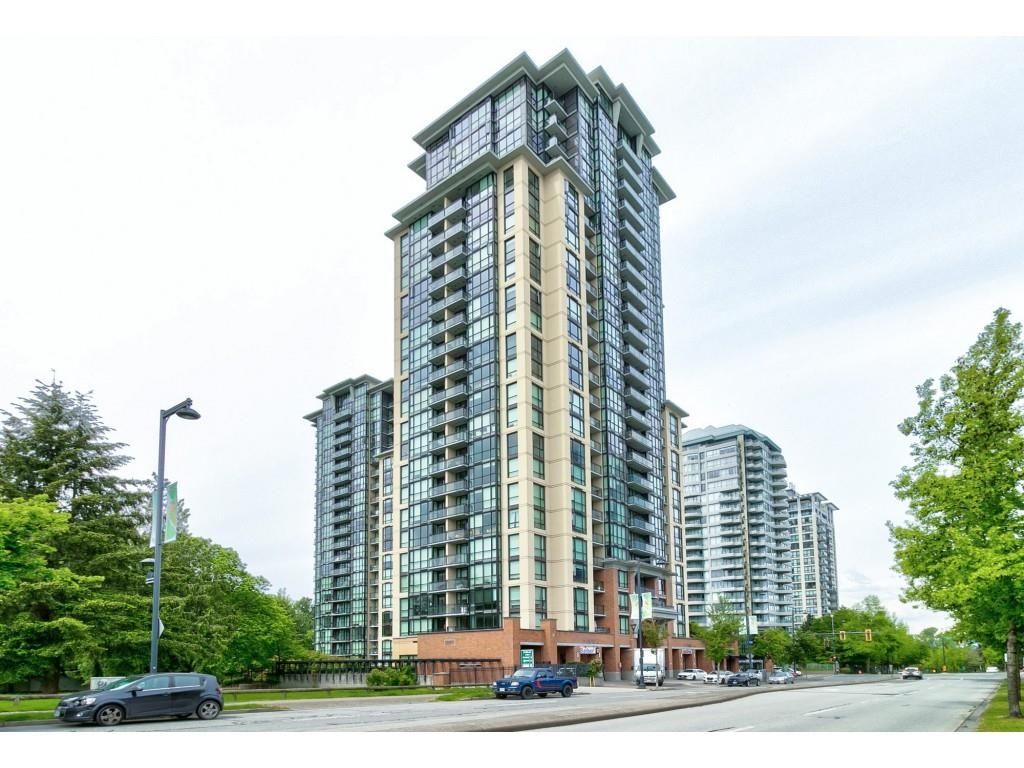Main Photo: 308 10777 UNIVERSITY Drive in Surrey: Whalley Condo for sale in "City Point" (North Surrey)  : MLS®# R2784262