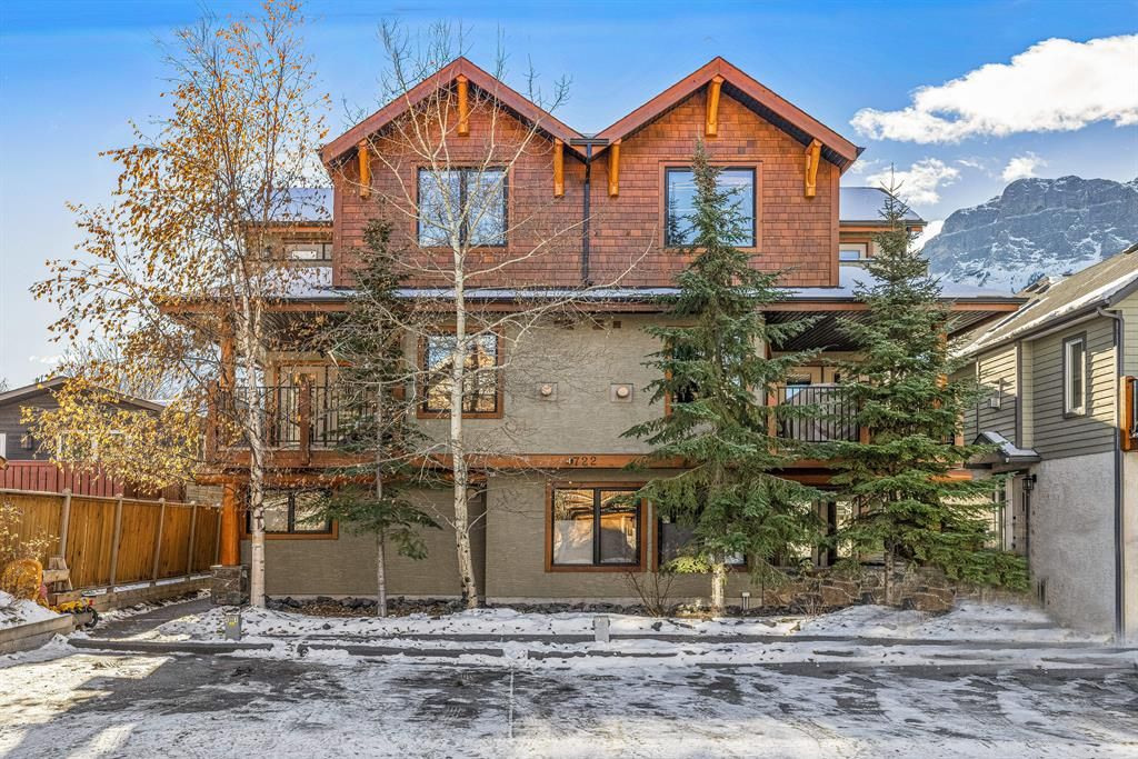 4 722  3rd Street, Canmore