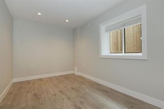 Photo 17: 233 W 19TH Street in North Vancouver: Central Lonsdale 1/2 Duplex for sale : MLS®# R2202782