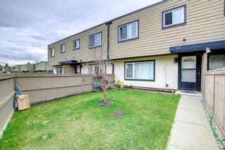 Photo 1: 137 3809 45 Street SW in Calgary: Glenbrook Row/Townhouse for sale : MLS®# A1215206