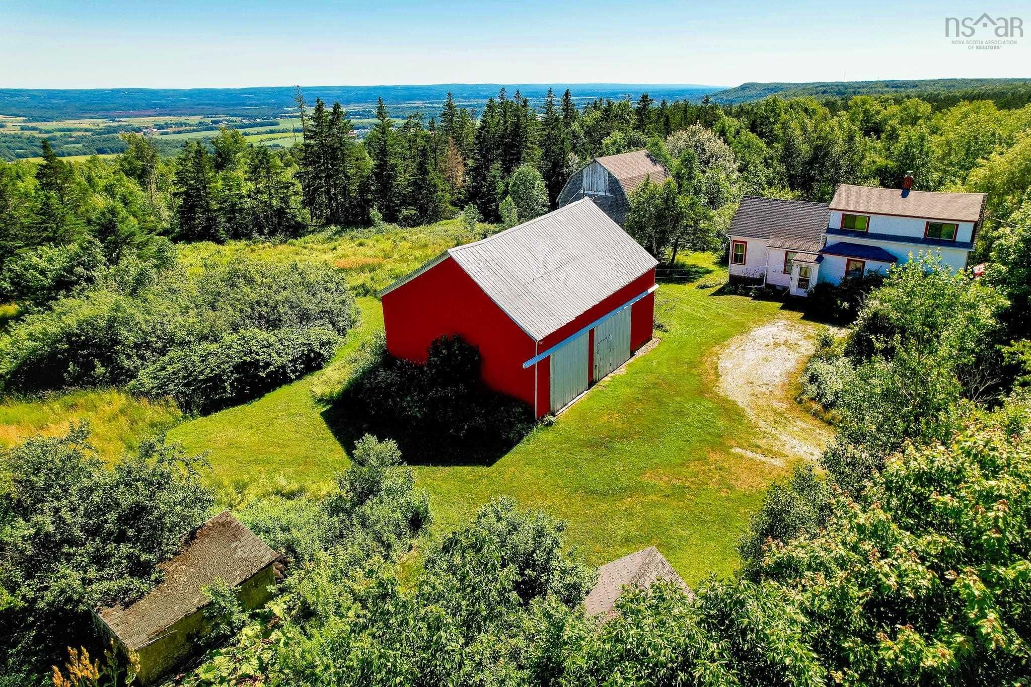 Main Photo: 2612 Brow Of Mountain Road in Garland: Kings County Residential for sale (Annapolis Valley)  : MLS®# 202226493