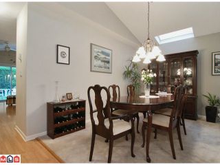 Photo 4: 141 9208 208TH Street in Langley: Walnut Grove Townhouse for sale in "Churchill Park" : MLS®# F1125215