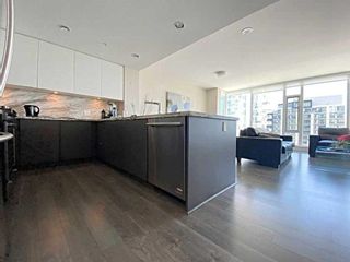 Photo 4: 1305 510 6 Avenue SE in Calgary: Downtown East Village Apartment for sale : MLS®# A2142390