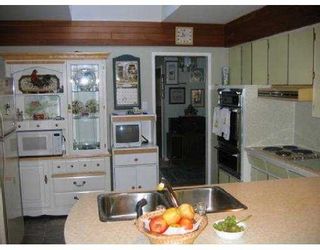 Photo 5: 1150 HANDSWORTH RD in North Vancouver: Canyon Heights NV House for sale : MLS®# V592602