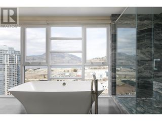 Photo 12: 1151 Sunset Drive Unit# 1902 in Kelowna: Condo for sale : MLS®# 10270775