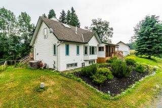 Photo 1: 3035 UPPER FRASER Road in Prince George: Giscome/Ferndale House for sale (PG Rural East (Zone 80))  : MLS®# R2540494