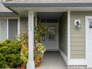 Photo 2: 3323 Cook St in Chemainus: Du Chemainus House for sale (Duncan)  : MLS®# 900892