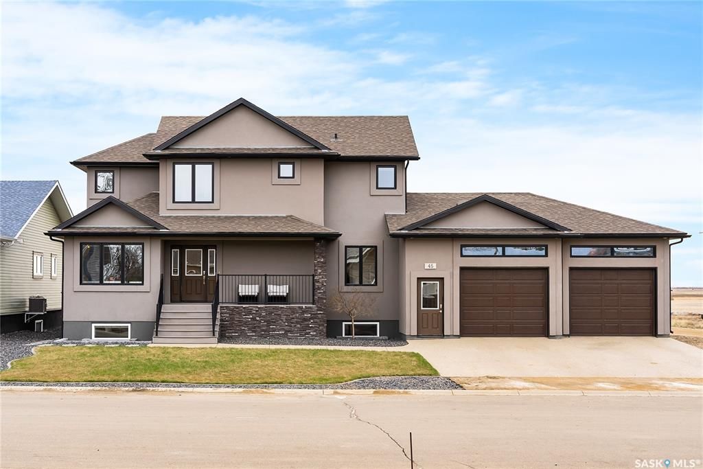 Main Photo: 45 Crescent Drive in Avonlea: Residential for sale : MLS®# SK894099