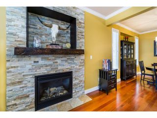 Photo 10: 19325 67 Avenue in Surrey: Clayton House for sale in "COPPER RIDGE" (Cloverdale)  : MLS®# R2046433