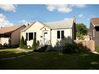Photo 2: 441 Louis Riel Street in WINNIPEG: St Boniface Residential for sale (South East Winnipeg)  : MLS®# 1315867