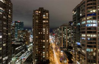 Photo 15: 1901 909 MAINLAND Street in Vancouver: Yaletown Condo for sale in "YALETOWN PARK II" (Vancouver West)  : MLS®# R2239205