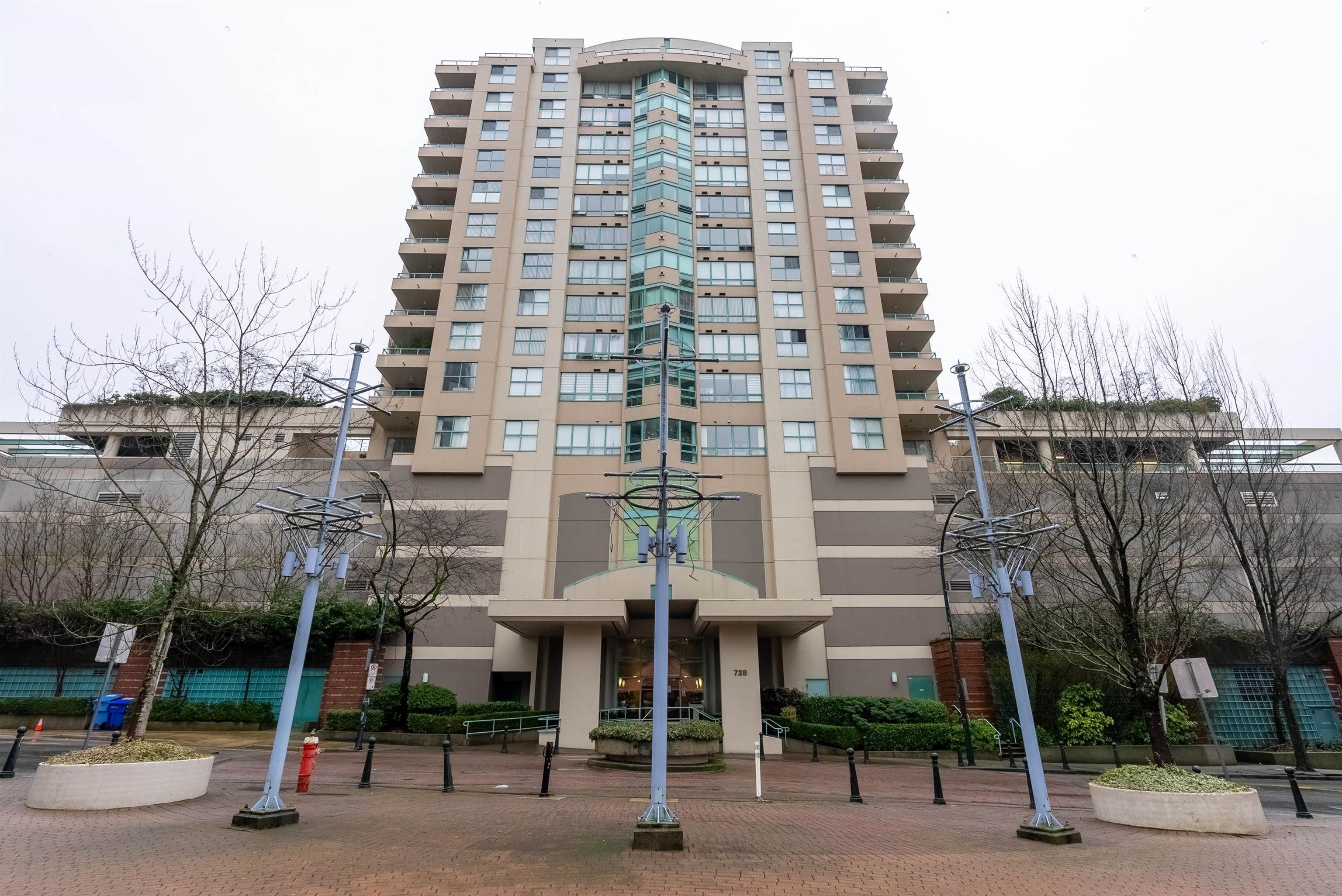 Main Photo: 1504 728 PRINCESS Street in New Westminster: Uptown NW Condo for sale in "PRINCESS TOWER" : MLS®# R2844245
