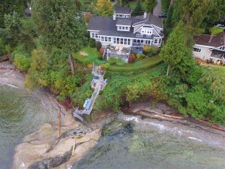 Photo 1: 3435 BEACH AVENUE: Roberts Creek House for sale (Sunshine Coast)  : MLS®# R2414197