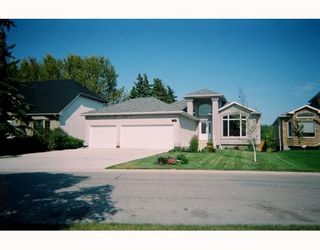 Photo 2: 183 REDVIEW Drive in WINNIPEG: St Vital Residential for sale (South East Winnipeg)  : MLS®# 2803798