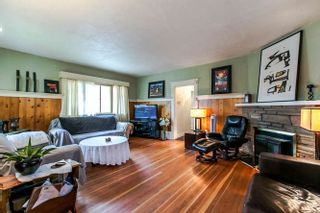 Photo 3: 4861 PRINCE EDWARD Street in Vancouver: Main House for sale (Vancouver East)  : MLS®# R2105436