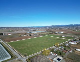 Main Photo: 25AC BELL Street in Abbotsford: Matsqui Agri-Business for sale : MLS®# C8058515