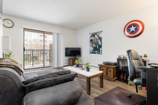 Photo 4: 302 530 NINTH Street in New Westminster: Uptown NW Condo for sale : MLS®# R2671112
