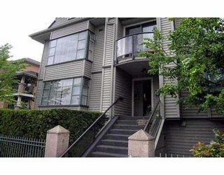 Photo 2: 905 W 16TH AV in Vancouver: Fairview VW Townhouse for sale (Vancouver West)  : MLS®# V539569
