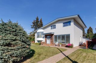 Photo 2: 2432 58 Avenue SW in Calgary: North Glenmore Park Detached for sale : MLS®# A2003437