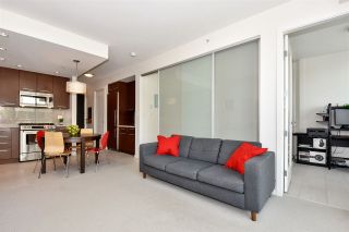 Photo 5: 309 2528 MAPLE Street in Vancouver: Kitsilano Condo for sale in "Pulse" (Vancouver West)  : MLS®# R2322921