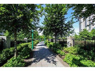 Photo 14: 2102 7063 HALL Avenue in Burnaby: Highgate Condo for sale in "'" (Burnaby South)  : MLS®# V1106359