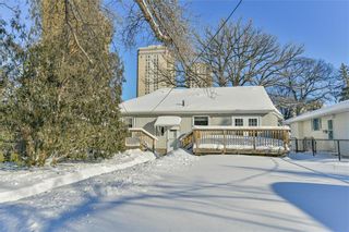 Photo 29: 9 Roslyn Crescent in Winnipeg: Osborne Village Residential for sale (1B)  : MLS®# 202202057