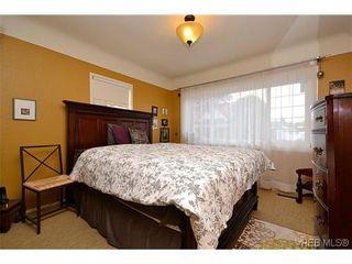 Photo 16: 1725 Lillian Rd in VICTORIA: Vi Fairfield East Half Duplex for sale (Victoria)  : MLS®# 627033