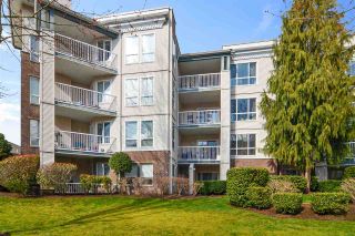 Photo 3: 208-20200 54A  Avenue in Langley: Langley City Condo for sale : MLS®# R2549935