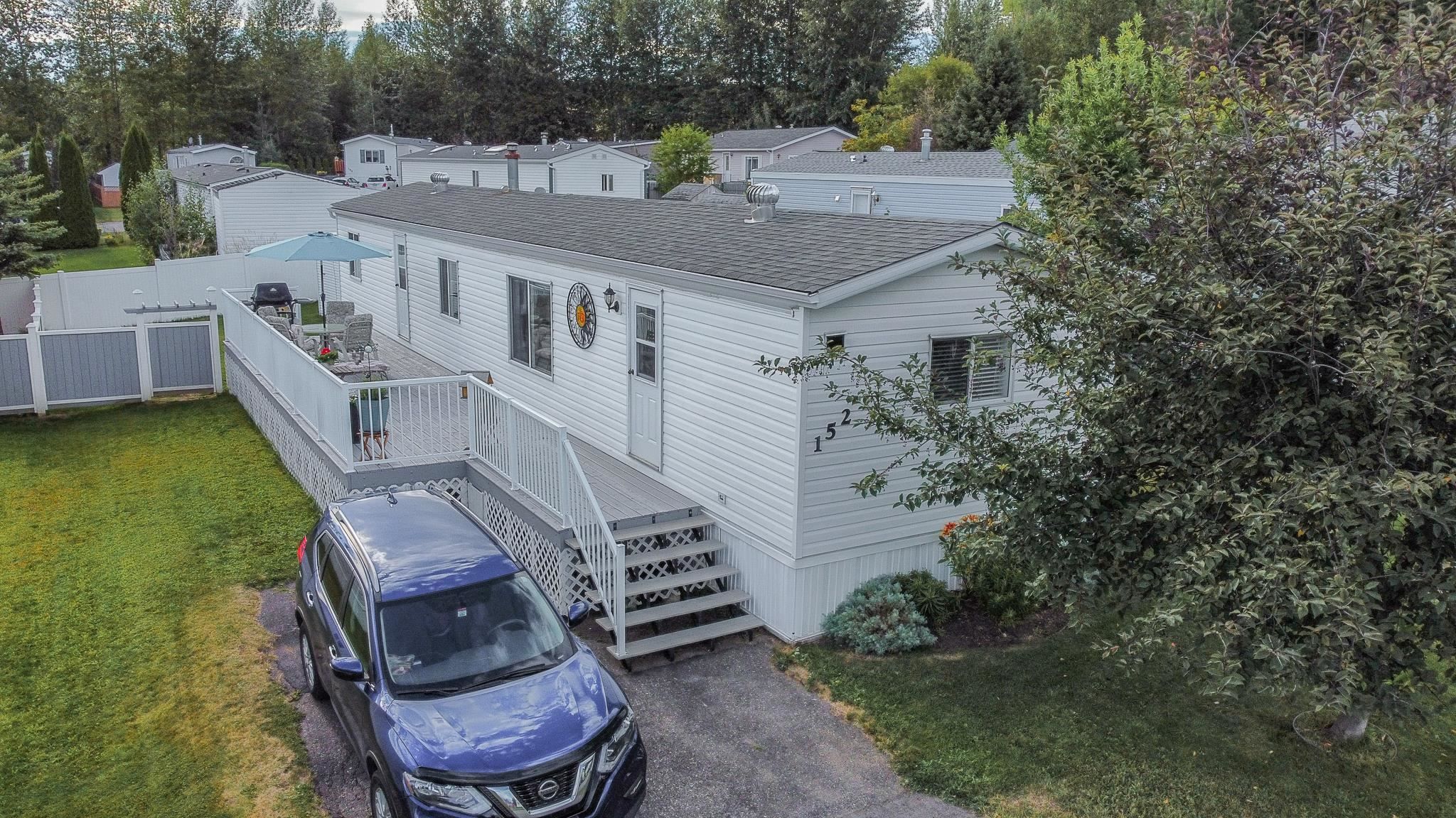 Main Photo: 152 2500 GRANT Road in Prince George: Hart Highway Manufactured Home for sale (PG City North (Zone 73))  : MLS®# R2608988