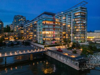 Main Photo: 402 185 VICTORY SHIP Way in North Vancouver: Lower Lonsdale Condo for sale in "CASCADE AT THE PIER" : MLS®# R2777589
