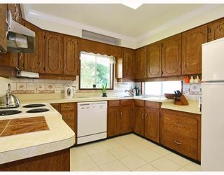 Photo 3: 25051 124TH Avenue in Maple_Ridge: Websters Corners House for sale (Maple Ridge)  : MLS®# V762777
