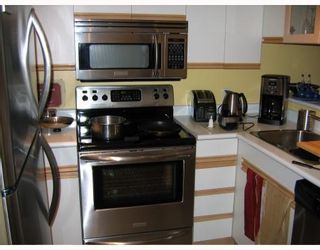 Photo 5: 3029 LAUREL ST in Vancouver: Condo for sale (Vancouver West)  : MLS®# V753164