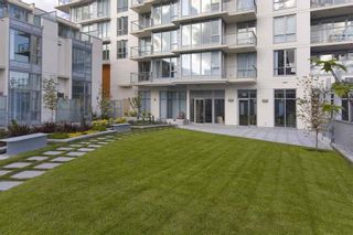 Photo 22: 702 1833 CROWE Street in Vancouver: False Creek Condo for sale in "Foundry" (Vancouver West)  : MLS®# R2835195