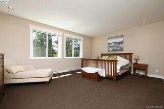 Photo 14: 393 Pelican Dr in VICTORIA: Co Royal Bay House for sale (Colwood)  : MLS®# 811978