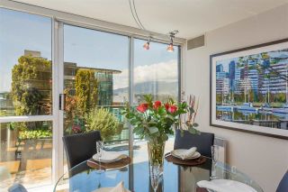 Photo 9: PH3 555 JERVIS Street in Vancouver: Coal Harbour Condo for sale in "HARBOURSIDE PARK II" (Vancouver West)  : MLS®# R2578170
