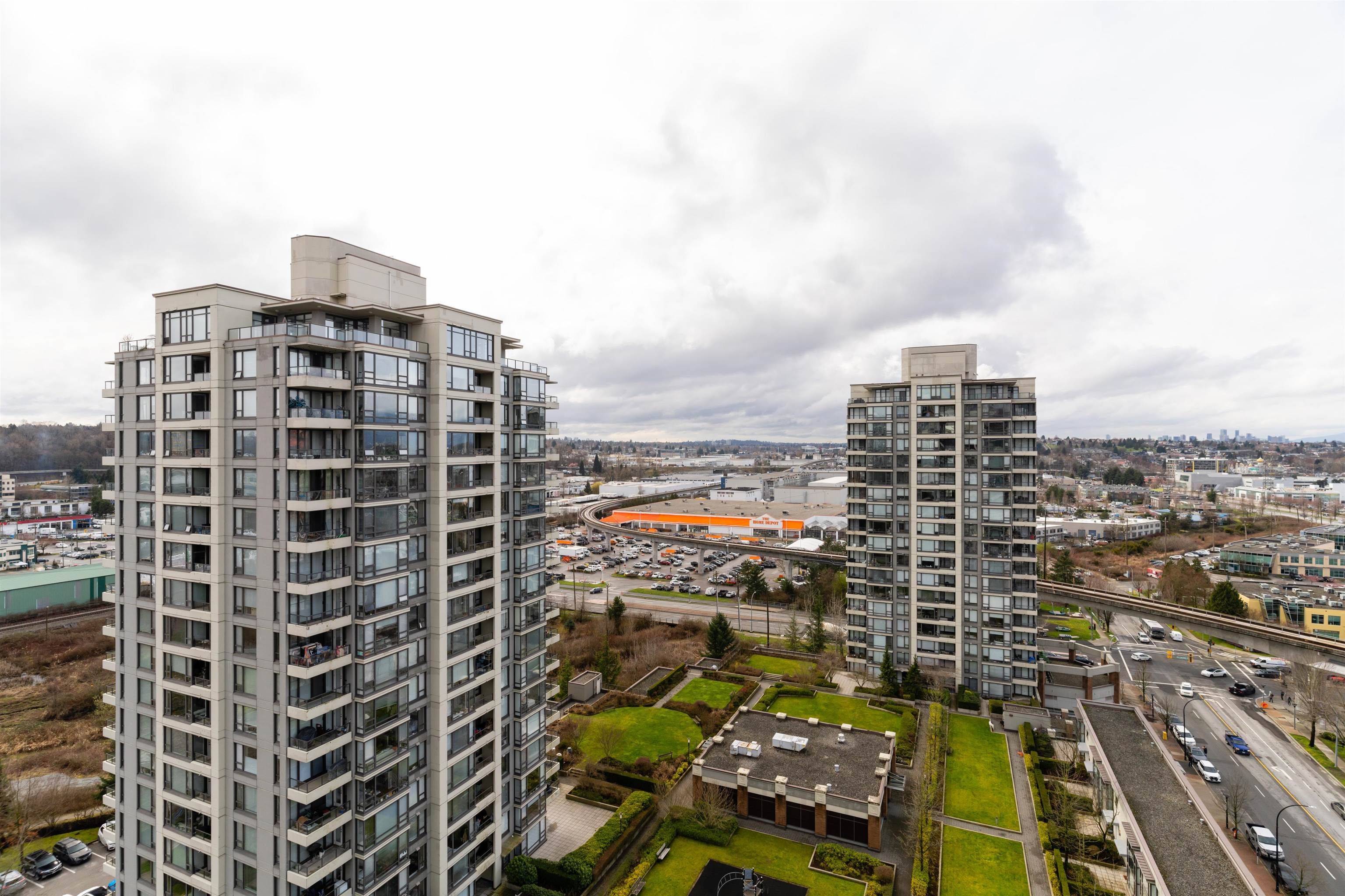 Photo 9: Photos: 1805 4182 DAWSON STREET in Burnaby: Brentwood Park Condo for sale (Burnaby North)  : MLS®# R2667648