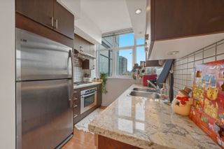Photo 10: 1001 1050 SMITHE Street in Vancouver: West End VW Condo for sale in "Sterling" (Vancouver West)  : MLS®# R2745535