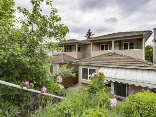 Photo 14: 5452 MANOR Street in Burnaby: Central BN 1/2 Duplex for sale (Burnaby North)  : MLS®# R2358736