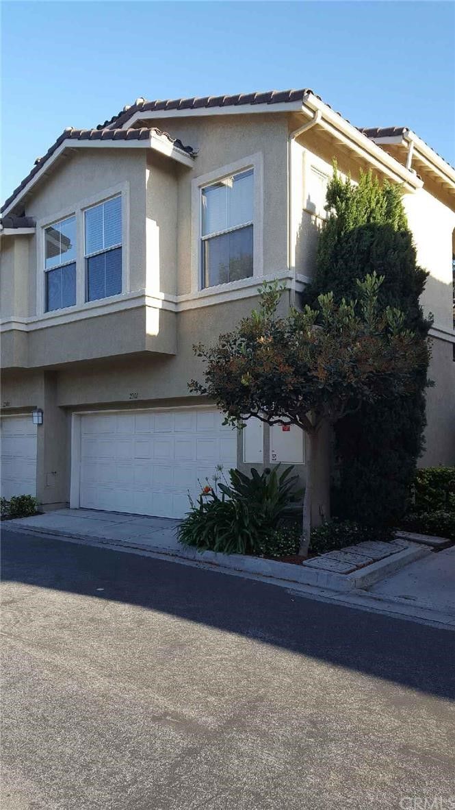 Main Photo: 2301 Crescent Oak in Irvine: Residential for sale (OC - Oak Creek)  : MLS®# OC16088819