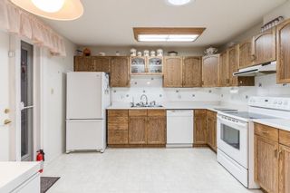 Photo 3: 1538 54 Street in Edmonton: Zone 29 House Half Duplex for sale : MLS®# E4269235