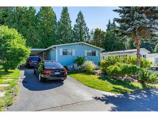 Photo 1: 34 2315 198 Street in Langley: Brookswood Langley Manufactured Home for sale in "DEER CREEK ESTATES" : MLS®# R2492993