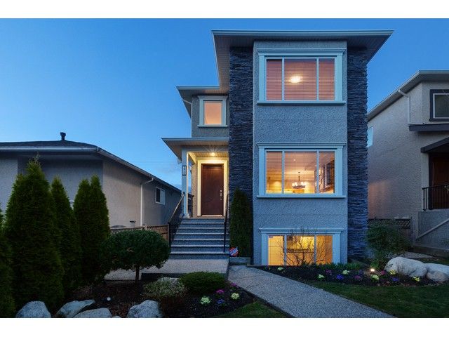 Main Photo: 3955 PARKER Street in Burnaby: Willingdon Heights House for sale (Burnaby North)  : MLS®# V992982
