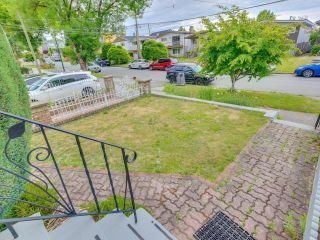 Photo 5: 3215 WAVERLEY Avenue in Vancouver: Killarney VE House for sale (Vancouver East)  : MLS®# R2792867