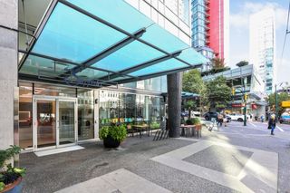 Photo 2: 1602 1188 W PENDER Street in Vancouver: Coal Harbour Condo for sale in "THE SAPPHIRE" (Vancouver West)  : MLS®# R2824016