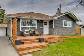 Photo 1: 4812 Worcester Drive SW in Calgary: Wildwood Detached for sale : MLS®# A2126766