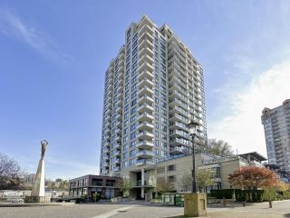 Photo 18: 1707 1 RENAISSANCE Square in New Westminster: Quay Condo for sale in "The Q" : MLS®# R2889337